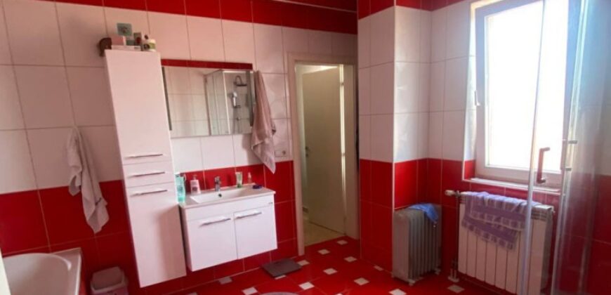 Stambeno – poslovni objekat 500 m2 – Petrićevac