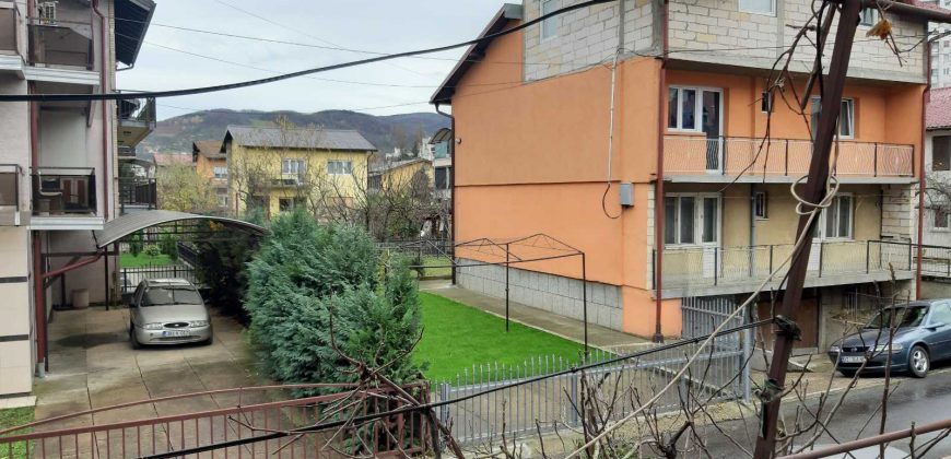 Stambeni objekat (kuća) 300 m2 – Borik