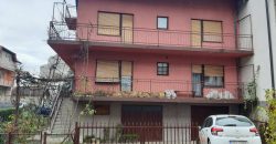 Stambeni objekat (kuća) 300 m2 – Borik