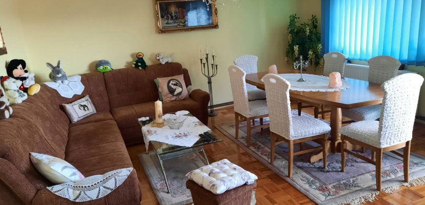 Stambeni objekat (kuća) 237 m2 i placa 812 m2 – Šargovac