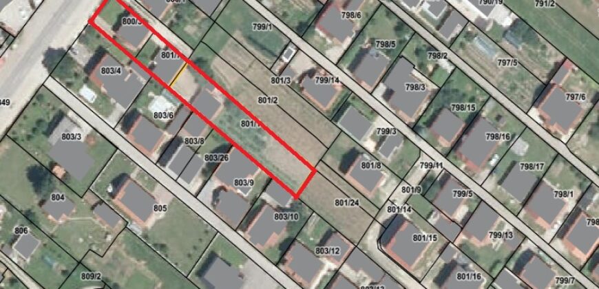 Dve kuće 200 m2 i placa 1309 m2 – Zalužani