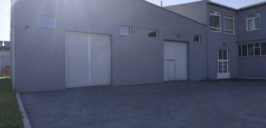 Poslovni objekat (hale) 1689 m2 – Ada