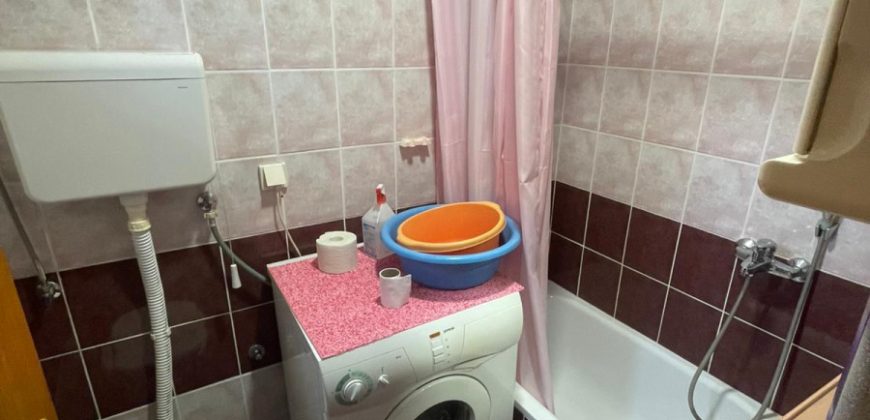 Vikend/kuća 70 m2 i placa 2661 m2 – Kola