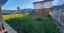 Dve kuće na placu od 582 m2 – Petrićevac