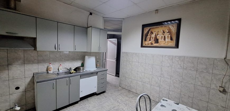 Stambeno poslovni objekat 650 m2 – Trn