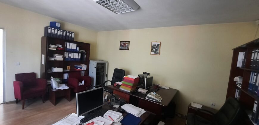 Poslovni prostor 60 m2 – Saračica