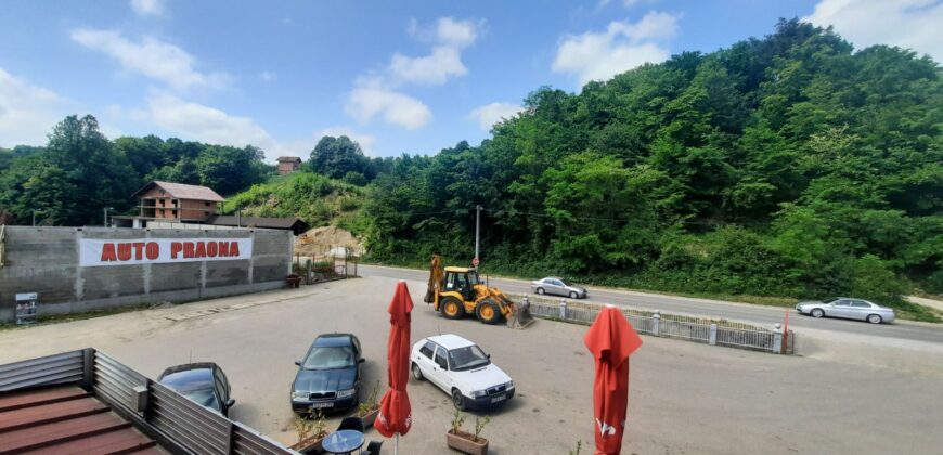 Poslovni prostor 60 m2 – Saračica