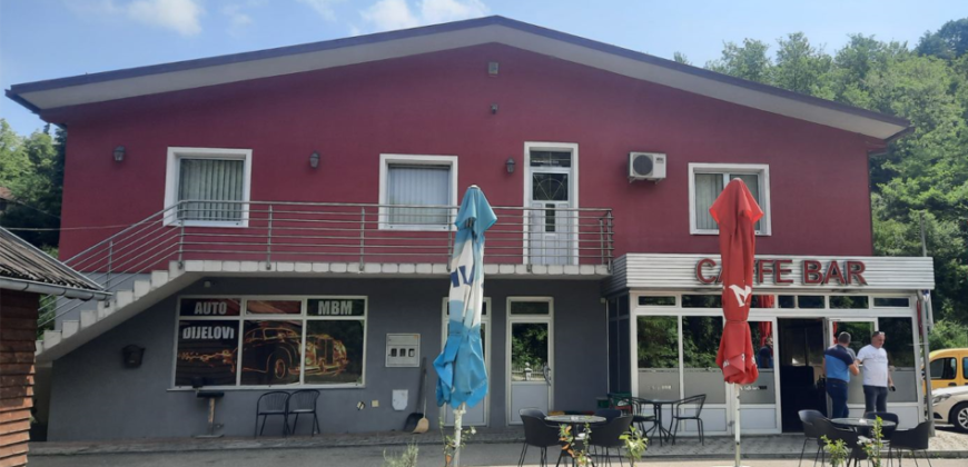 Poslovni prostor 60 m2 – Saračica