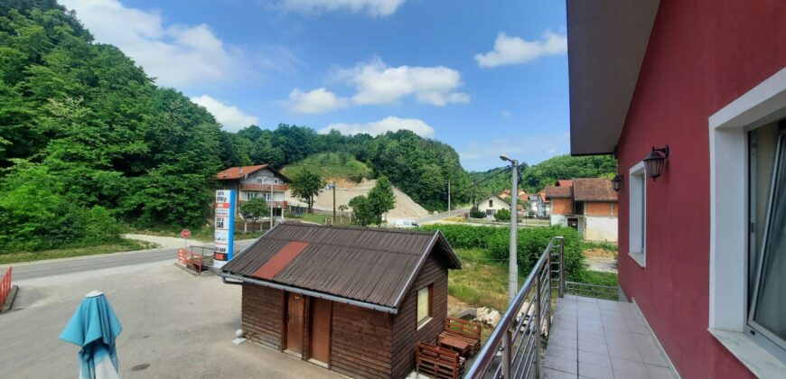 Poslovni prostor 60 m2 – Saračica