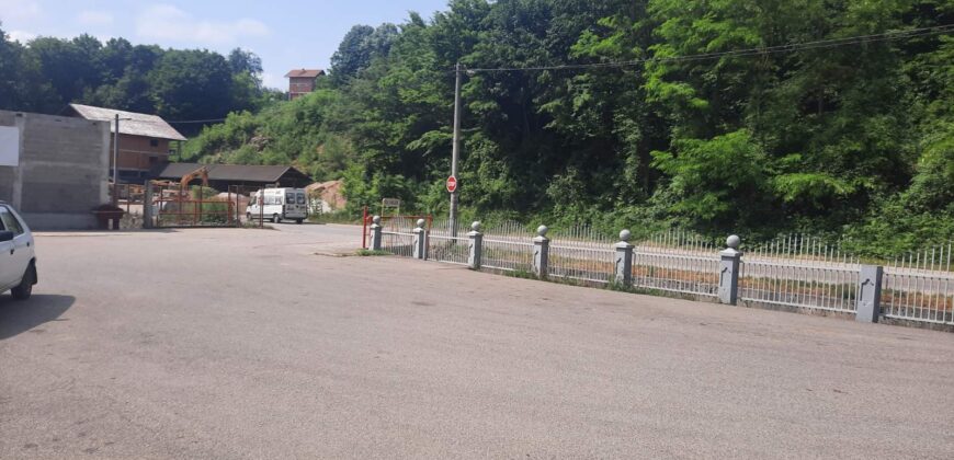 Poslovni prostor 60 m2 – Saračica