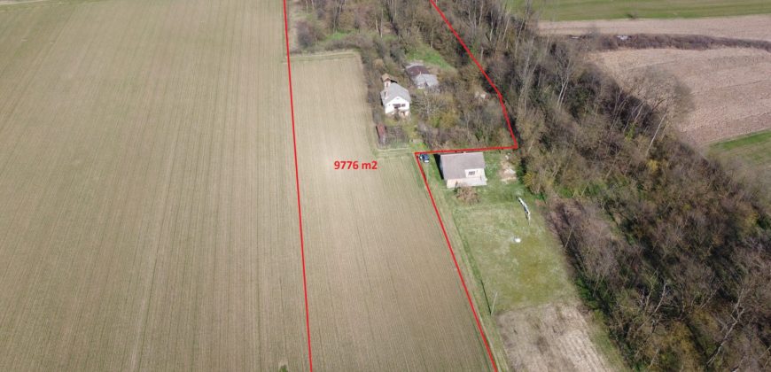 Kuća 90 m2 i zemljišta 9776 m2 – Lilić