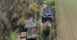 Kuća 90 m2 i zemljišta 9776 m2 – Lilić