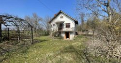 Kuća 90 m2 i zemljišta 9776 m2 – Lilić