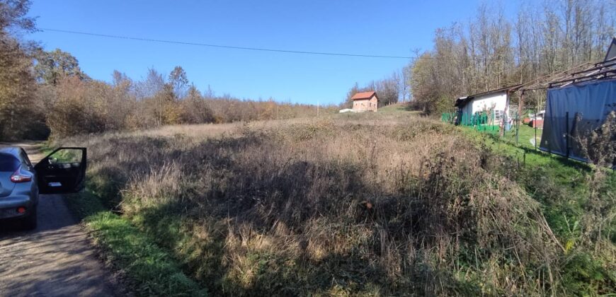 Zemljište 2786 m2 – Prijakovci