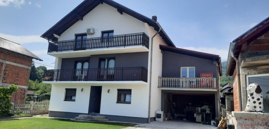 Stambeni objekat (kuća) 479 m2 – Debeljaci