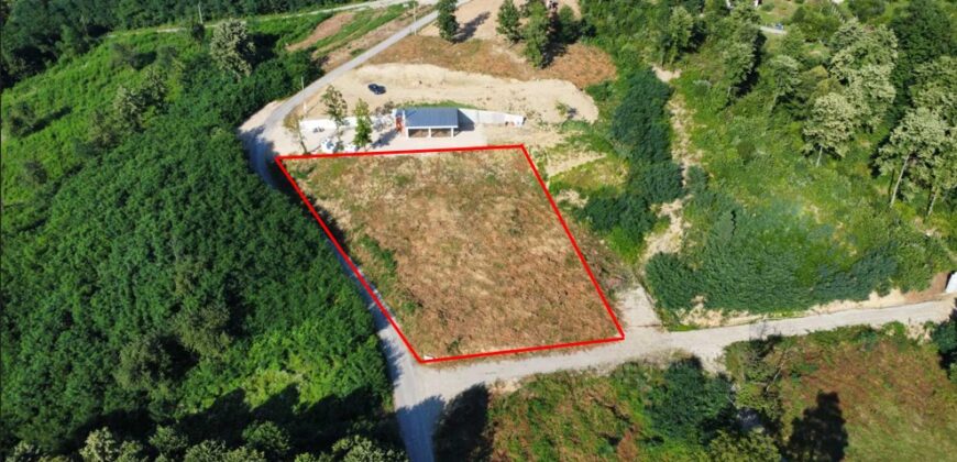 Zemljište 1360 m2 – Česma/Krčmarice