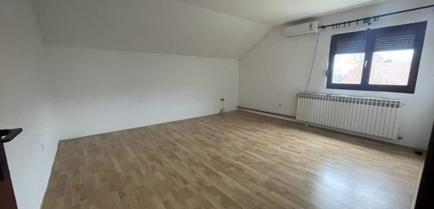 Stambeno poslovni objekat (kuća) 300 m2 – Lauš