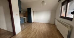 Stambeno poslovni objekat (kuća) 300 m2 – Lauš