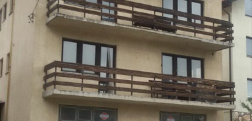 Kuća 550 m2 i plac 308 m2 – Sarajevo
