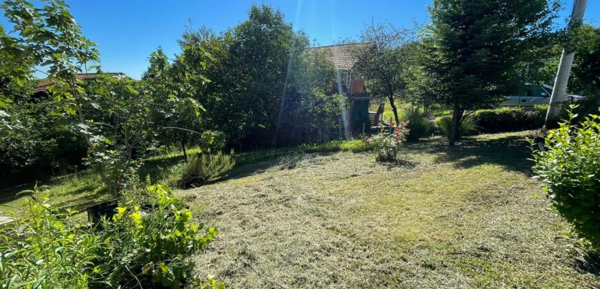 Stambeno poslovni objekat (kuća) 300 m2 – Lauš