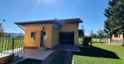 Stambeni objekat (kuća) 300 m2 i placa 1964 m2 – Aleksandrovac