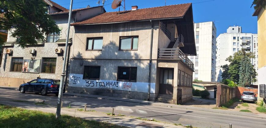 Stambeno/poslovni objekat 320 m2 – Centar