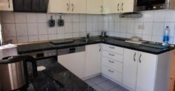 Stambeni objekat (kuća) 300 m2 i placa 1964 m2 – Aleksandrovac