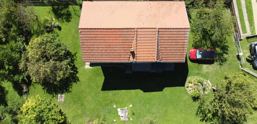Stambeni objekat (kuća) 300 m2 – Čelinac