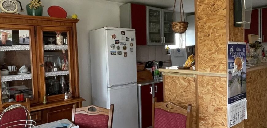 Stambeni objekat (kuća) 300 m2 – Čelinac