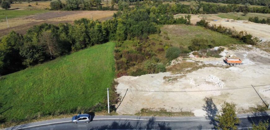 Zemljište za zgrade 1700 m2 – Petrićevac