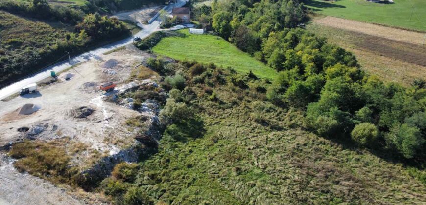 Zemljište za zgrade 1700 m2 – Petrićevac