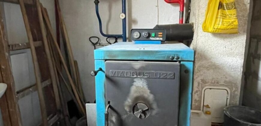 Stambeni objekat 150 m2 i placa 3351 m2 – Laktaši