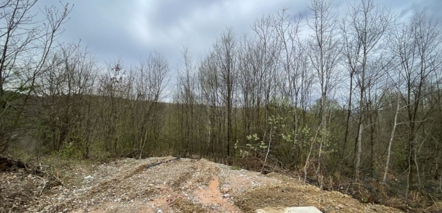 Prodaju se dva placa – Šušnjari