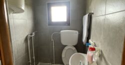 Vikendica 30 m2 i placa 650 m2 – Laktaši