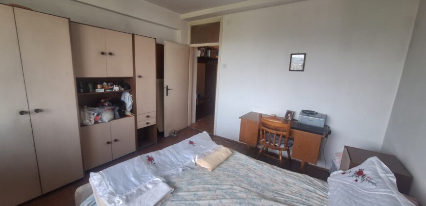 Trosoban stan 85 m2 – Centar