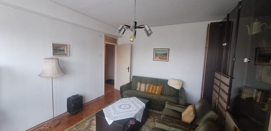 Trosoban stan 85 m2 – Centar