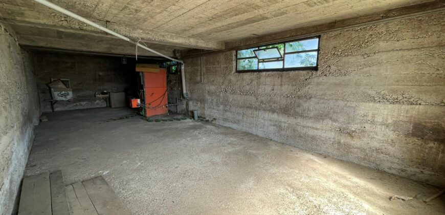 Kuća 160m2 i zeljišta 38,137m2 – Petoševci