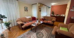 Četvorosoban stan 121 m2 – Centar