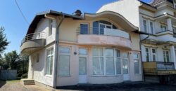 Stambeno poslovni objekat 280 m2 – Glamočani