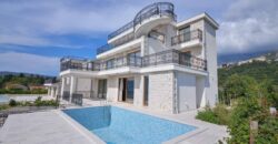 Luxuzna vila 430m2 sa pogledom na more – Herceg Novi