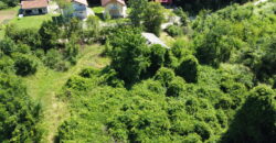 Zemljište 2751 m2 sa kućom 61 m2 – Jakupovci