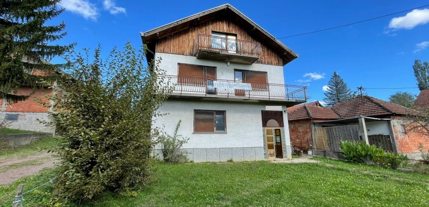 Kuća 250 m2 i zemljišta 2864 m2 – Šargovac