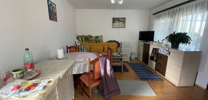 Vikend kuća 75 m2 na placu od 1083 m2 – Prijakovci