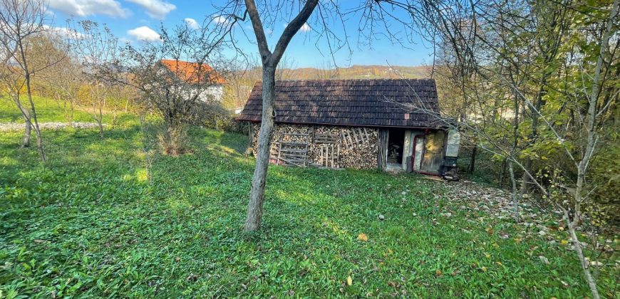 Vikend kuća 75 m2 na placu od 1083 m2 – Prijakovci