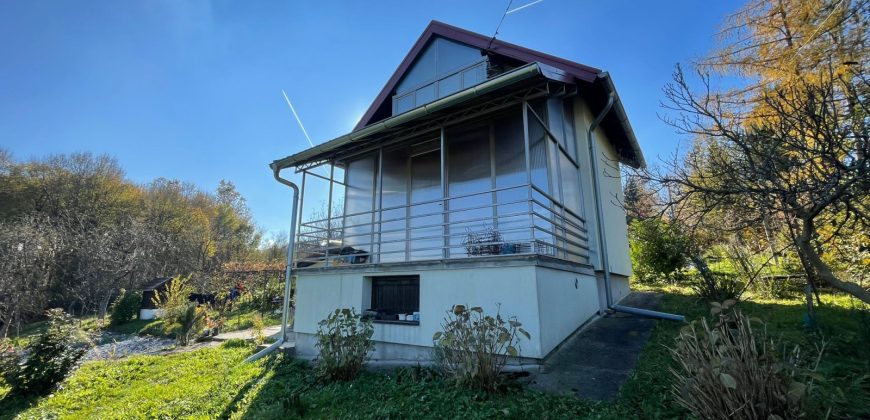 Vikend kuća 75 m2 na placu od 1083 m2 – Prijakovci