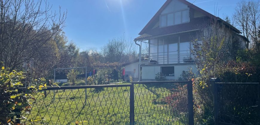 Vikend kuća 75 m2 na placu od 1083 m2 – Prijakovci