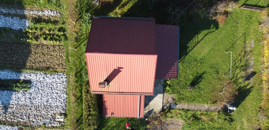 Vikend kuća 75 m2 na placu od 1083 m2 – Prijakovci
