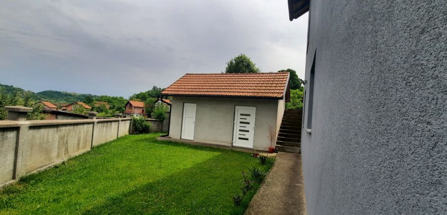 Stambeni objekat 270 m2 – Priječani