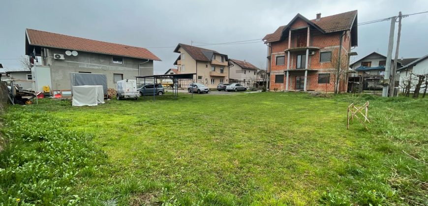 Zemljište (plac) 500 m2 – Trn
