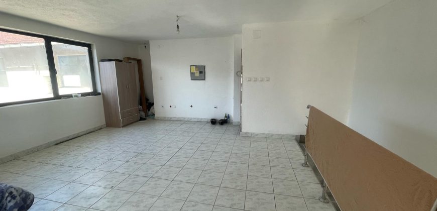 Poslovni prostor 40 m2 – Čelinac